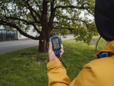 How to calibrate and verify accurate outdoor GPS for running: real-world tests with pixel and garmin devices