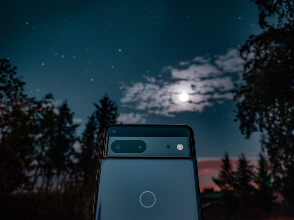 Can the pixel 8a camera match the pixel 8 for night and astrophotography on a budget?